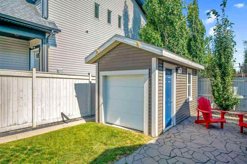 MLS® A2253628 - 1186 Kings Heights Way SE in Kings Heights Airdrie, Residential