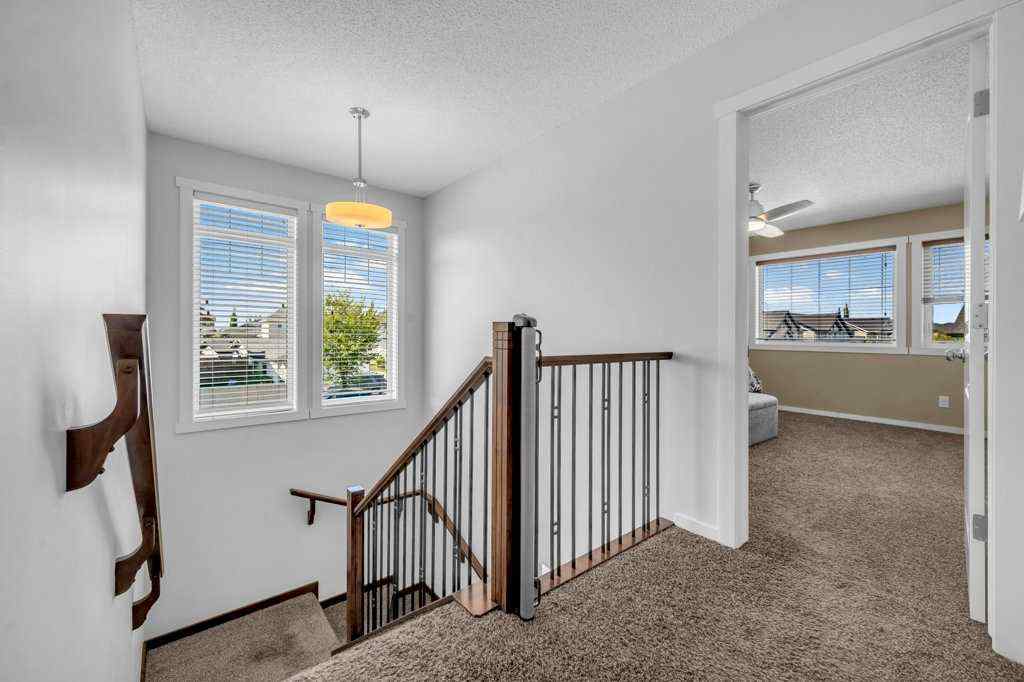 MLS® A2253628 - 1186 Kings Heights Way SE in Kings Heights Airdrie, Residential