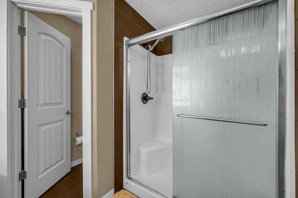 MLS® A2253628 - 1186 Kings Heights Way SE in Kings Heights Airdrie, Residential