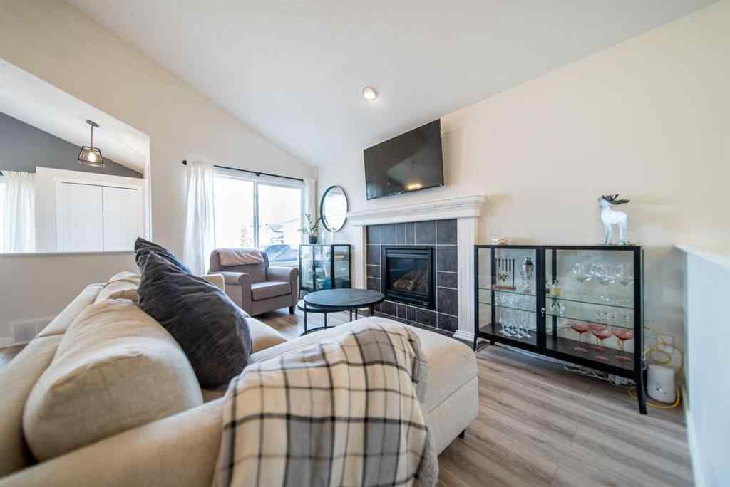 MLS® A2253633 - 184 Copperstone Gardens SE in Copperfield Calgary, Residential