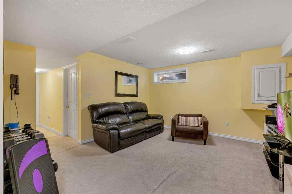 MLS® A2253637 - 151 Tarington Green NE in Taradale Calgary, Residential
