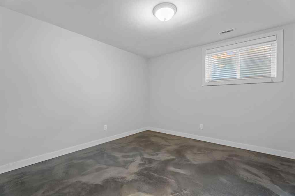 MLS® A2253639 - 5444 Varsity Drive NW in Varsity Calgary, Residential