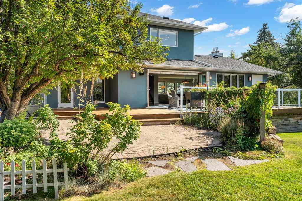 MLS® A2253639 - 5444 Varsity Drive NW in Varsity Calgary, Residential