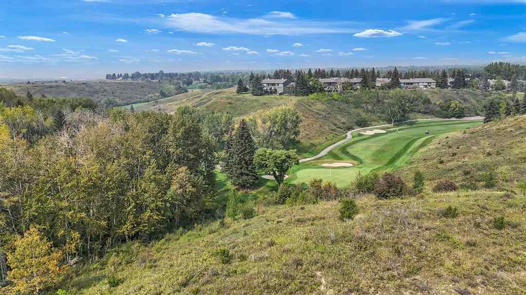 MLS® A2253639 - 5444 Varsity Drive NW in Varsity Calgary, Residential