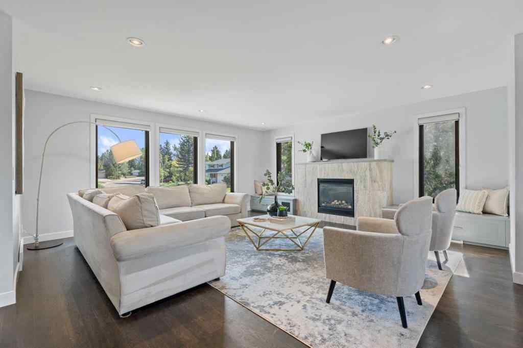 MLS® A2253639 - 5444 Varsity Drive NW in Varsity Calgary, Residential