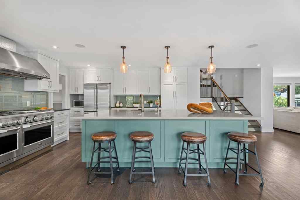 MLS® A2253639 - 5444 Varsity Drive NW in Varsity Calgary, Residential