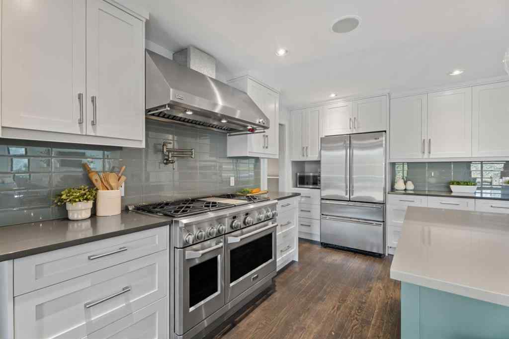 MLS® A2253639 - 5444 Varsity Drive NW in Varsity Calgary, Residential