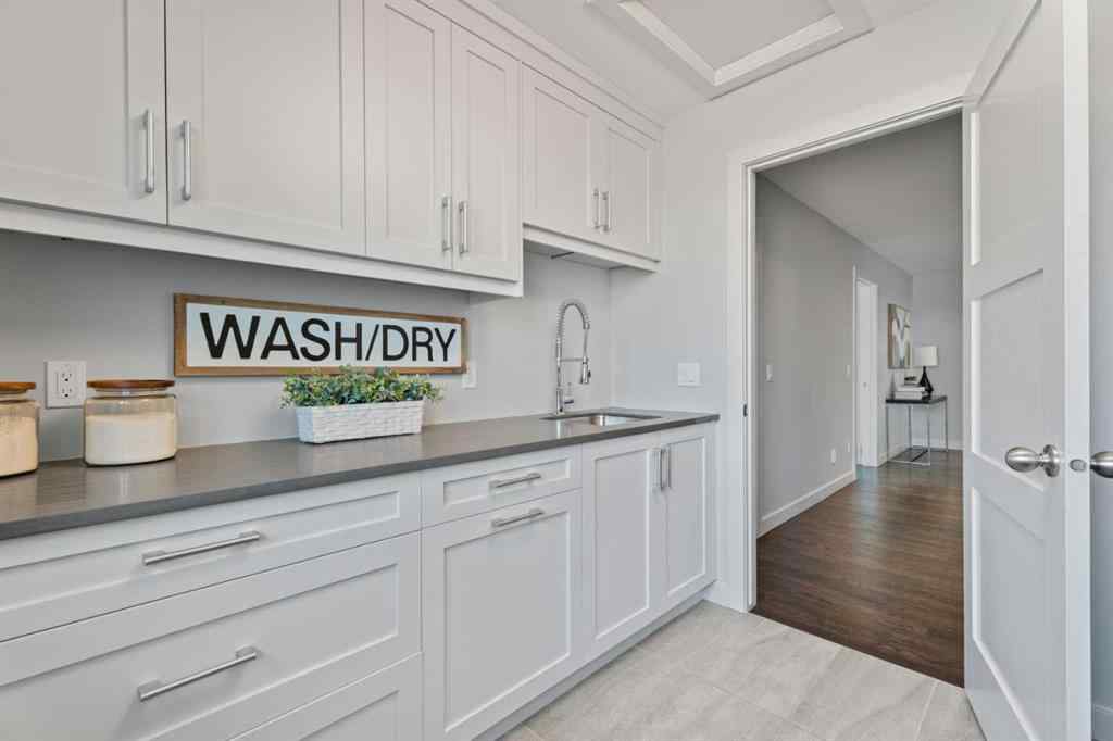 MLS® A2253639 - 5444 Varsity Drive NW in Varsity Calgary, Residential