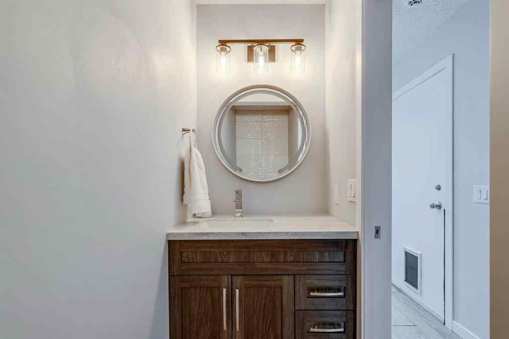 MLS® A2253641 - Unit #701 4935 Dalton Drive NW in Dalhousie Calgary, Residential