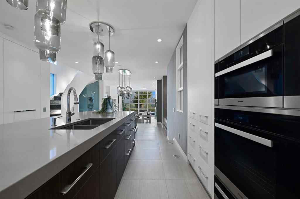 MLS® A2253643 - 530 Crescent Road NW in Rosedale Calgary, Residential