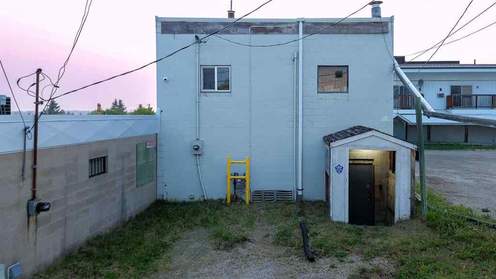 MLS® A2253645 - 4909, 4911, 4913 50 Street   in NONE Rocky Mountain House, Commercial