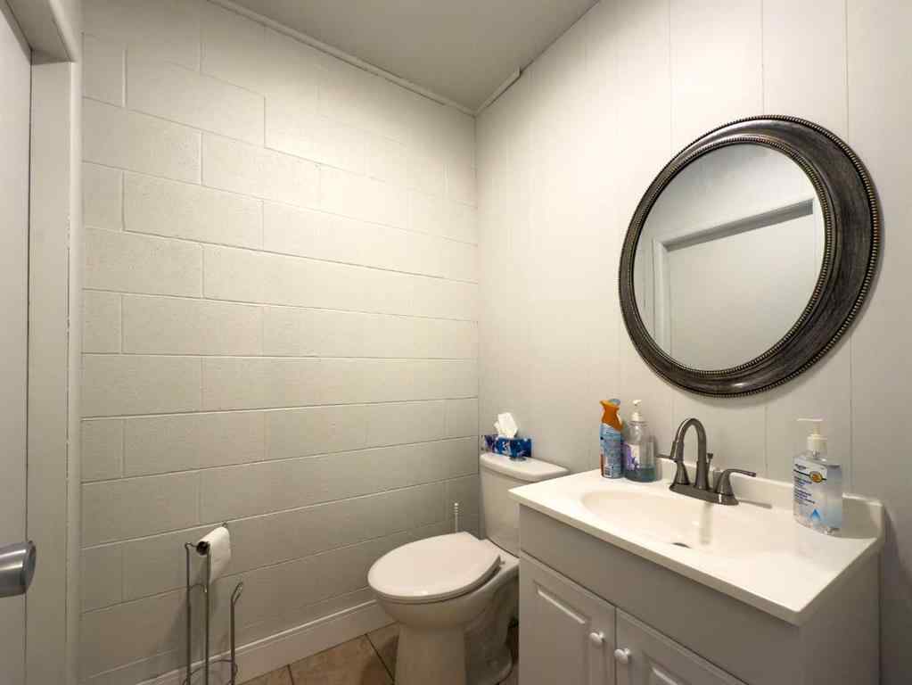 MLS® A2253645 - 4909, 4911, 4913 50 Street   in NONE Rocky Mountain House, Commercial