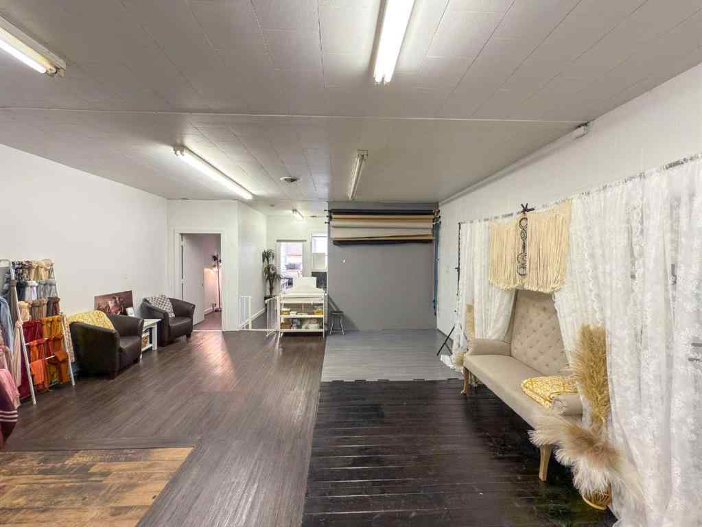 MLS® A2253645 - 4909, 4911, 4913 50 Street   in NONE Rocky Mountain House, Commercial