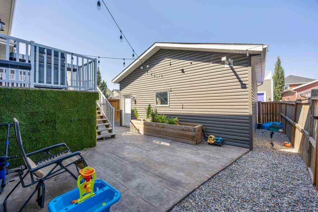 MLS® A2253650 - 512 River Heights Green  in River Song Cochrane, Residential