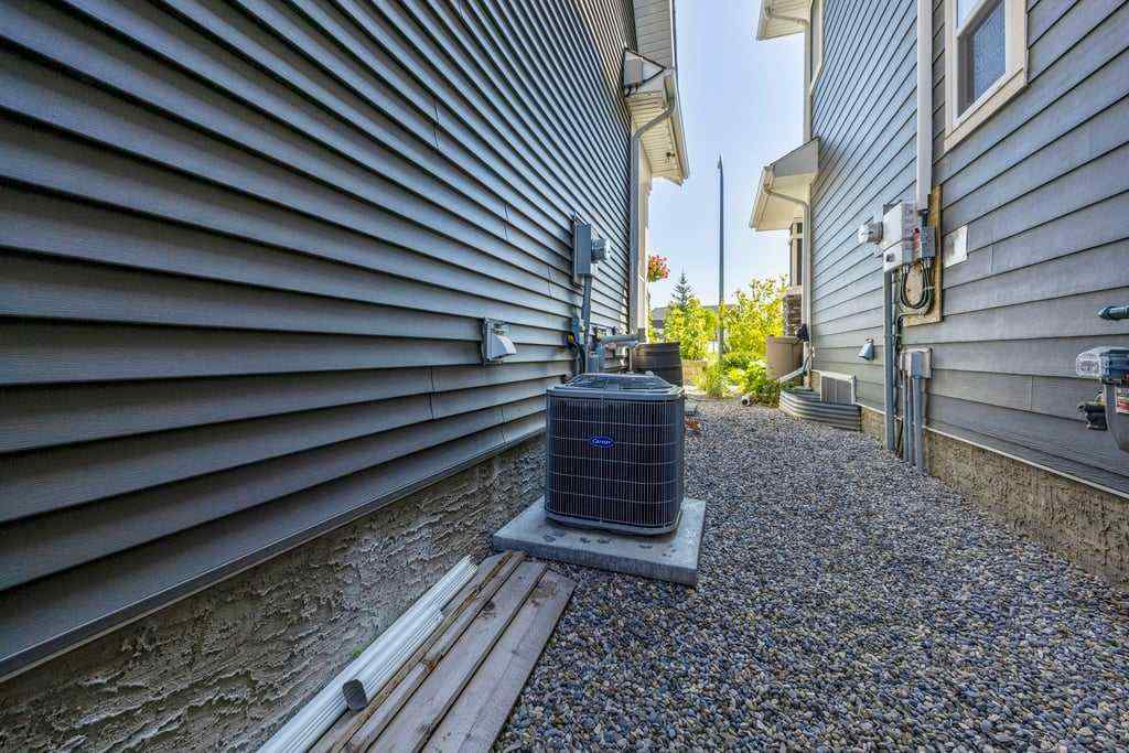 MLS® A2253650 - 512 River Heights Green  in River Song Cochrane, Residential