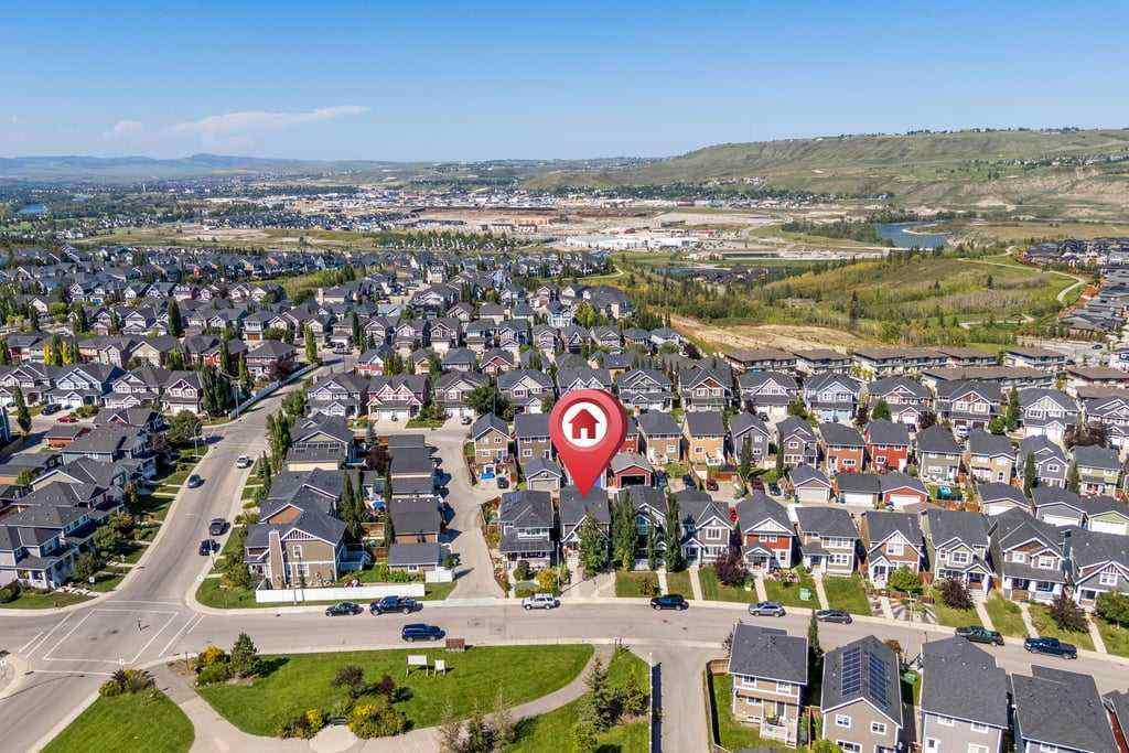 MLS® A2253650 - 512 River Heights Green  in River Song Cochrane, Residential