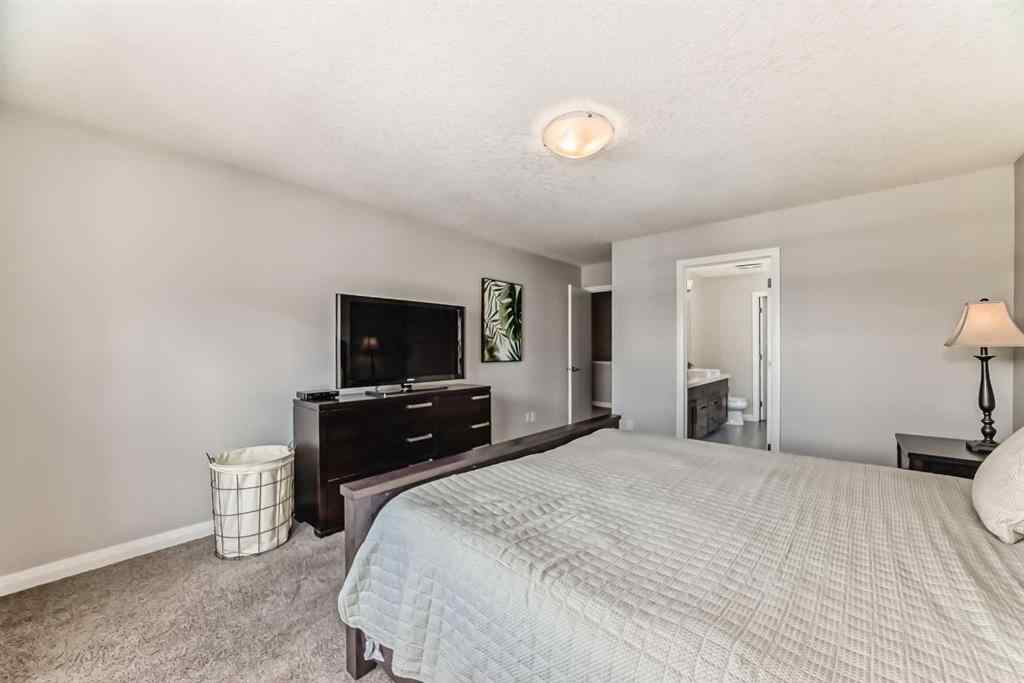 MLS® A2253651 - 22 Riviera Place  in Riviera Cochrane, Residential