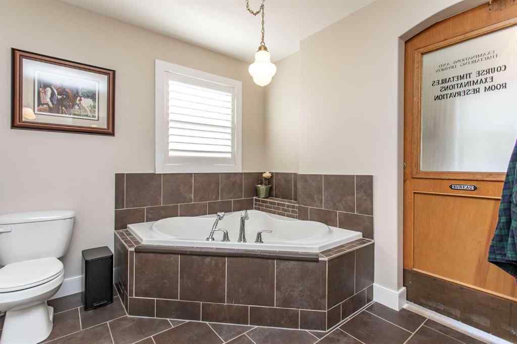 MLS® A2253653 - 32 Carter Close  in Clearview Ridge Red Deer, Residential
