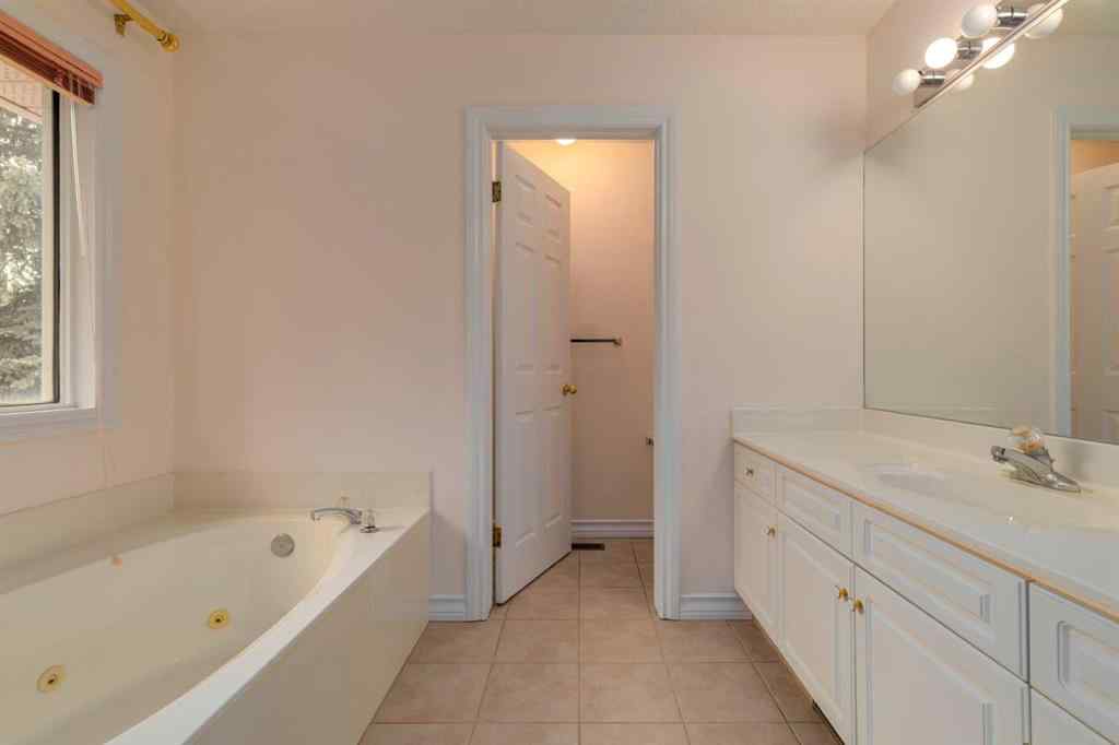 MLS® A2253661 - 10274 Hamptons Boulevard NW in Hamptons Calgary, Residential