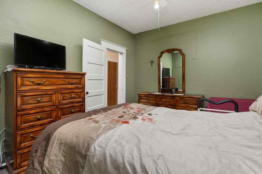 MLS® A2253670 - 307 Manning Avenue  in Heisler Heisler, Residential