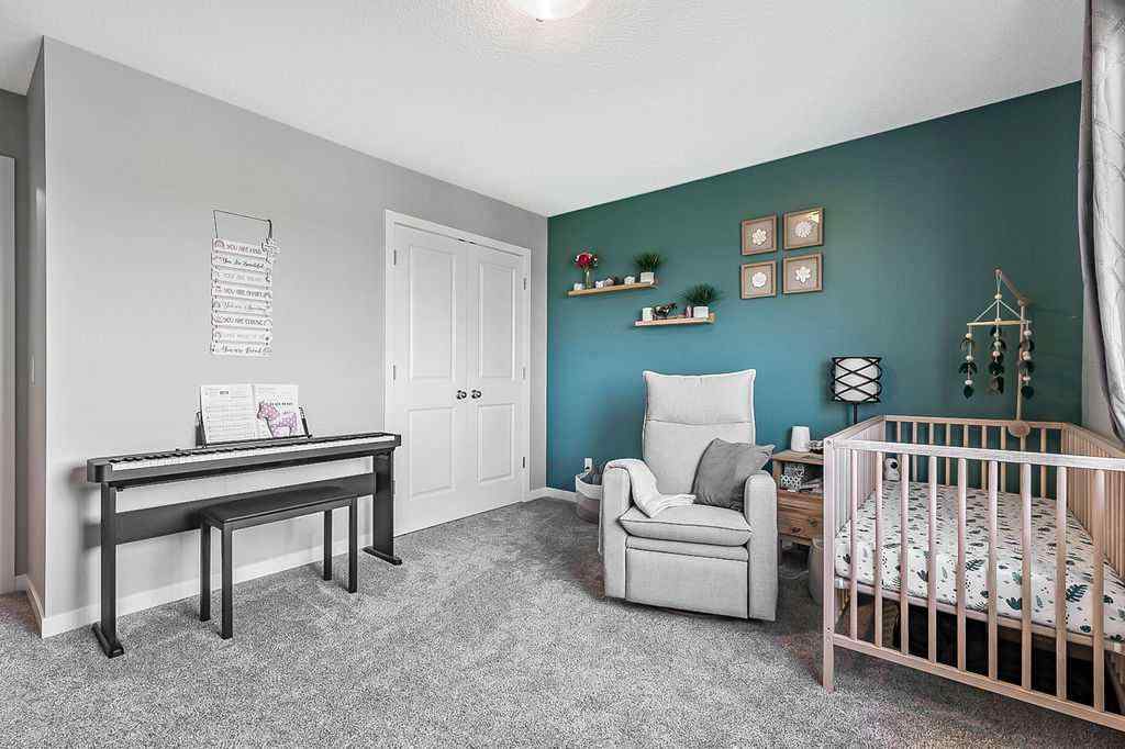 MLS® A2253671 - 120 Westland View  in Westridge Okotoks, Residential