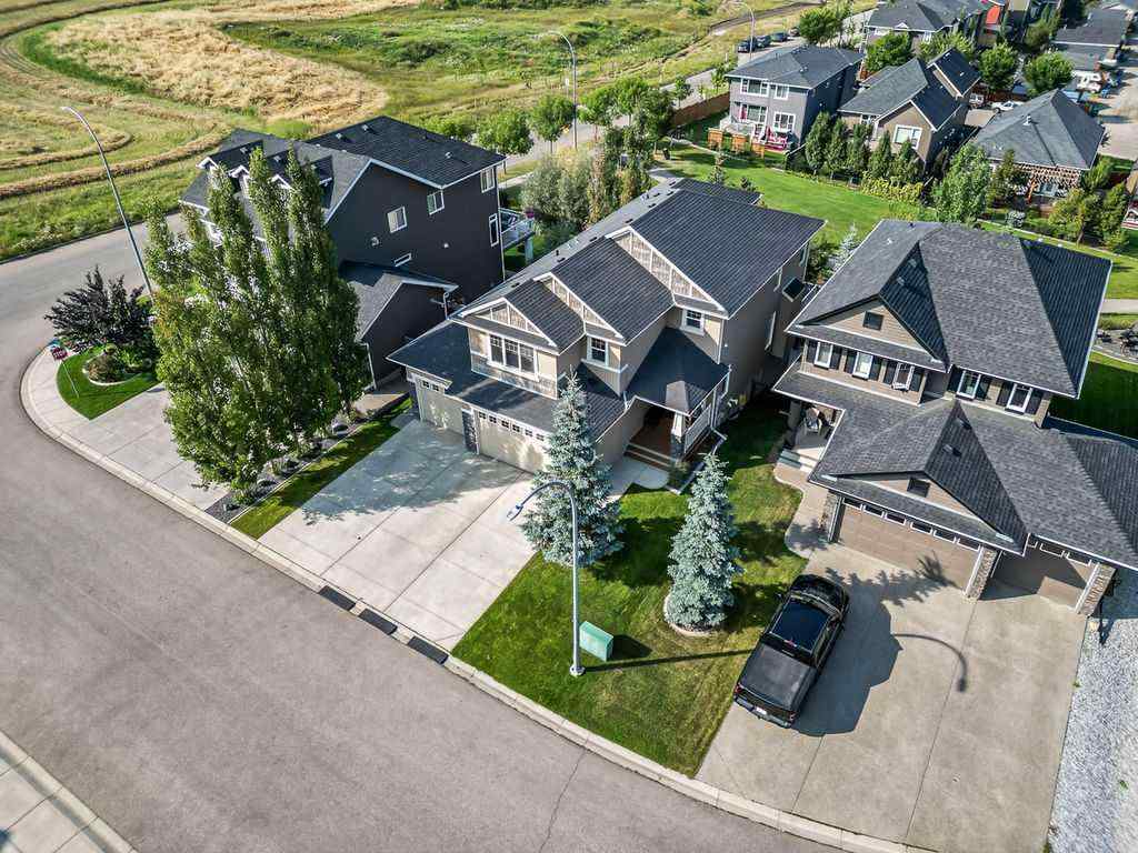 MLS® A2253671 - 120 Westland View  in Westridge Okotoks, Residential