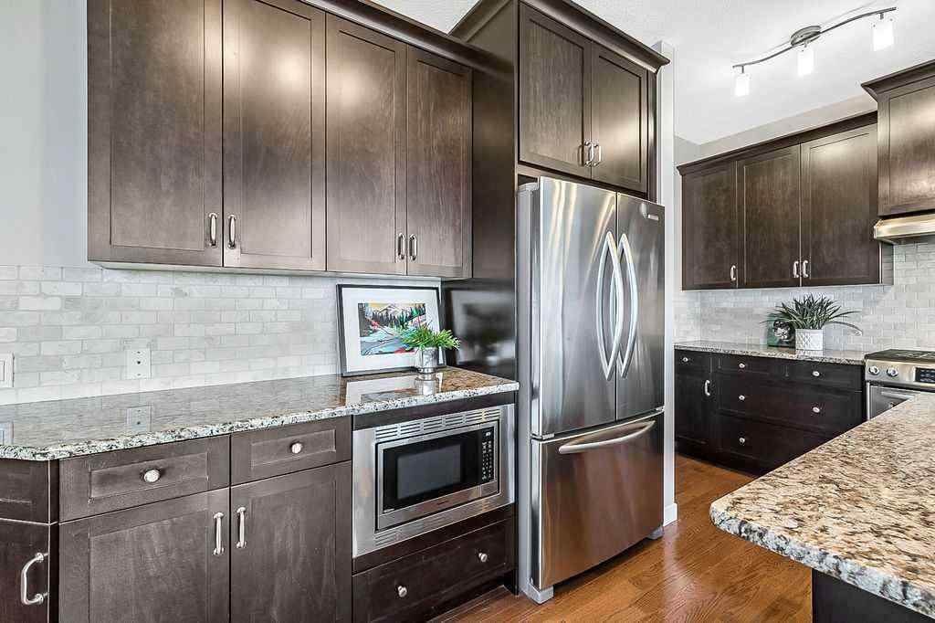 MLS® A2253671 - 120 Westland View  in Westridge Okotoks, Residential