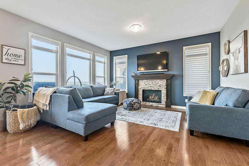 MLS® A2253671 - 120 Westland View  in Westridge Okotoks, Residential