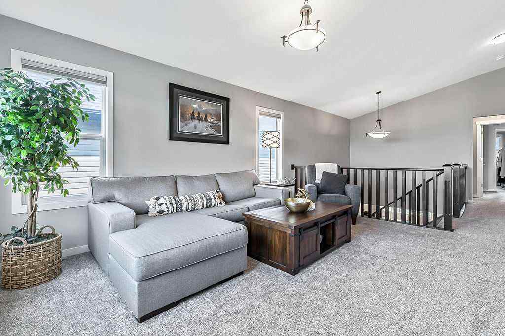 MLS® A2253671 - 120 Westland View  in Westridge Okotoks, Residential