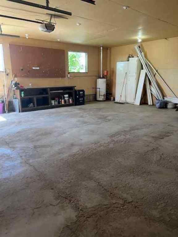MLS® A2253676 - 420 Main Street NW in NONE Trochu, Residential