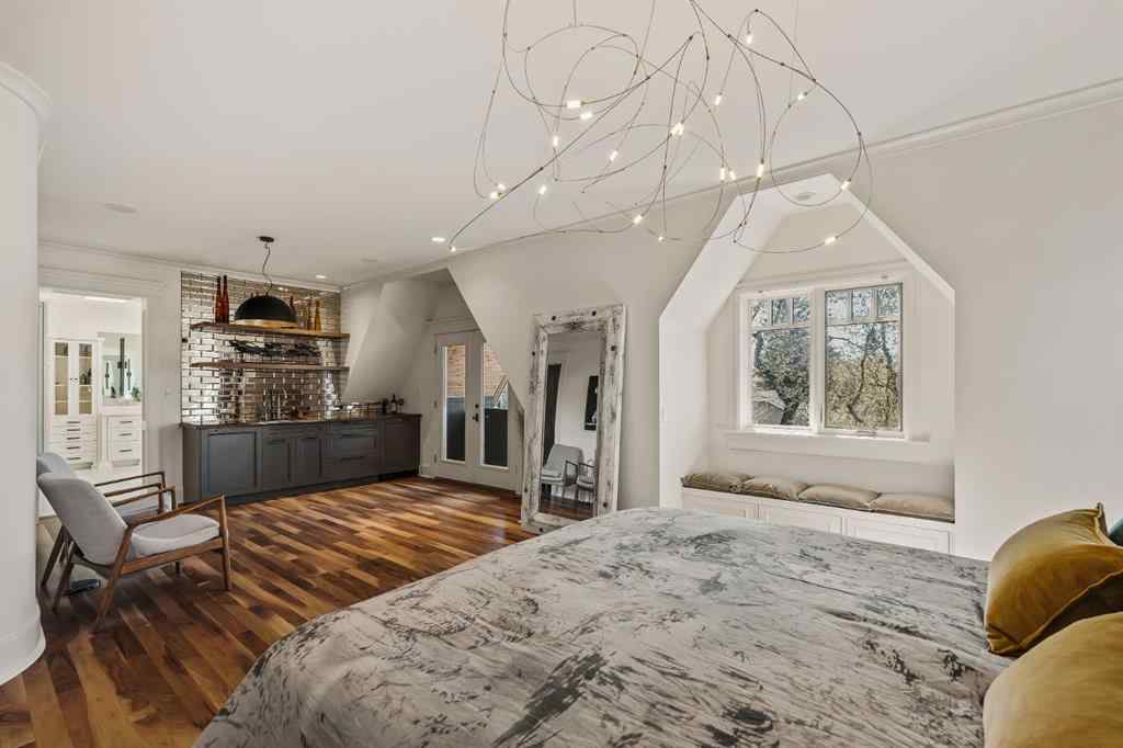 MLS® A2253679 - 3025 3 Street SW in Roxboro Calgary, Residential
