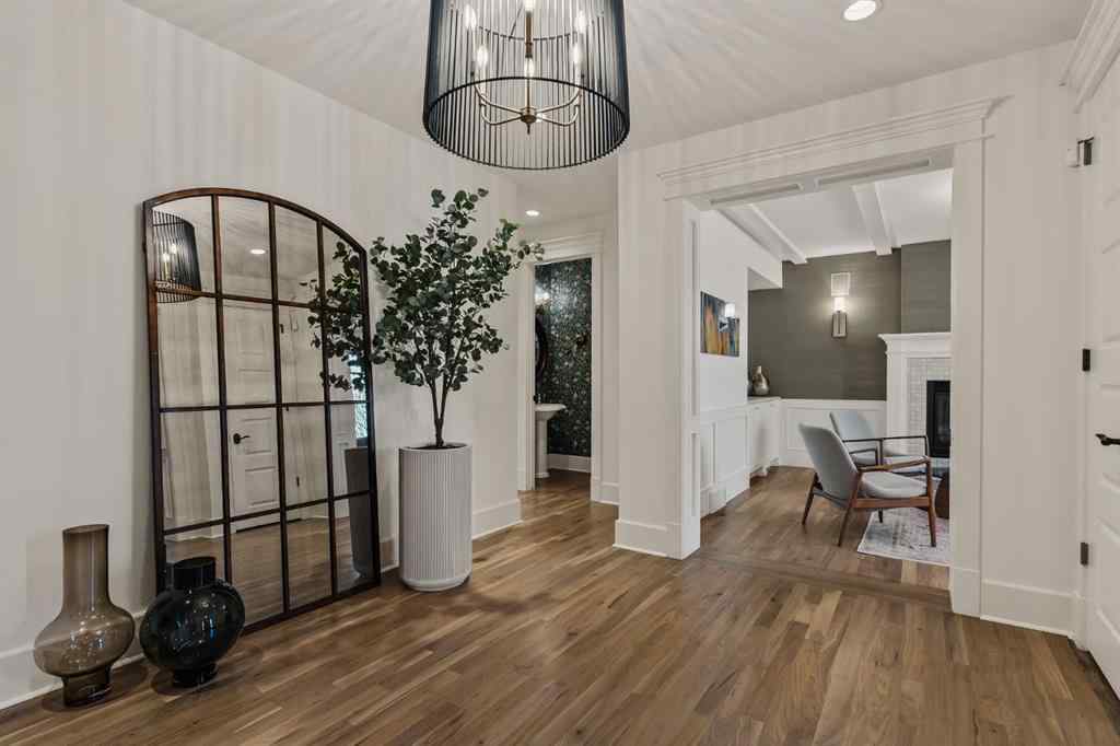 MLS® A2253679 - 3025 3 Street SW in Roxboro Calgary, Residential