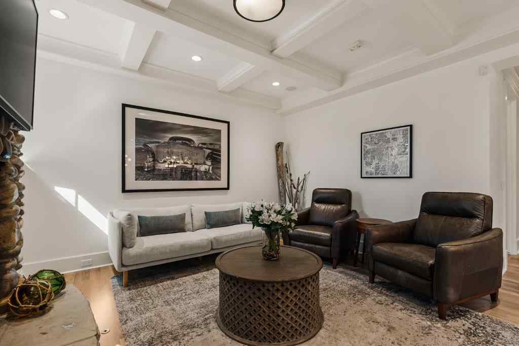 MLS® A2253679 - 3025 3 Street SW in Roxboro Calgary, Residential