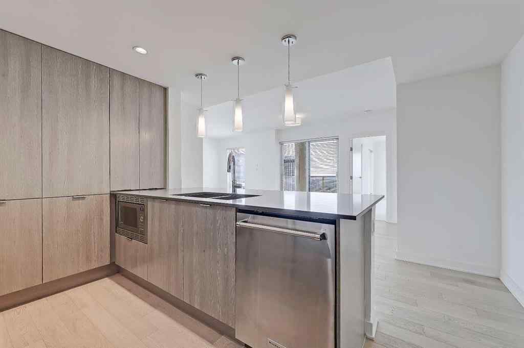 MLS® A2253683 - Unit #3206 930 6 Avenue SW in Downtown Commercial Core Calgary, Residential