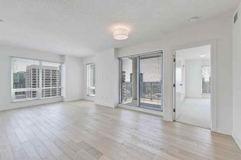 MLS® A2253683 - Unit #3206 930 6 Avenue SW in Downtown Commercial Core Calgary, Residential