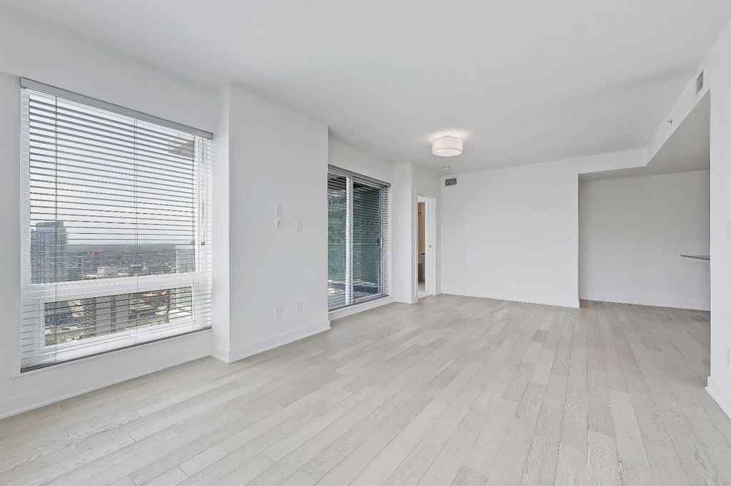 MLS® A2253683 - Unit #3206 930 6 Avenue SW in Downtown Commercial Core Calgary, Residential