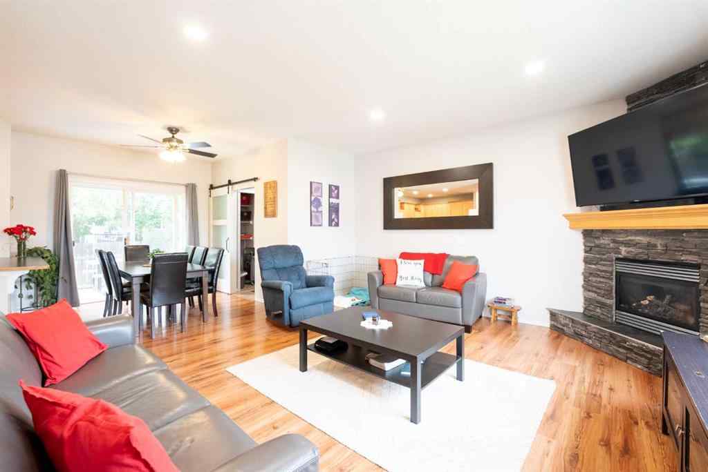 MLS® A2253684 - 215 Allen Crescent  in NONE Vulcan, Residential