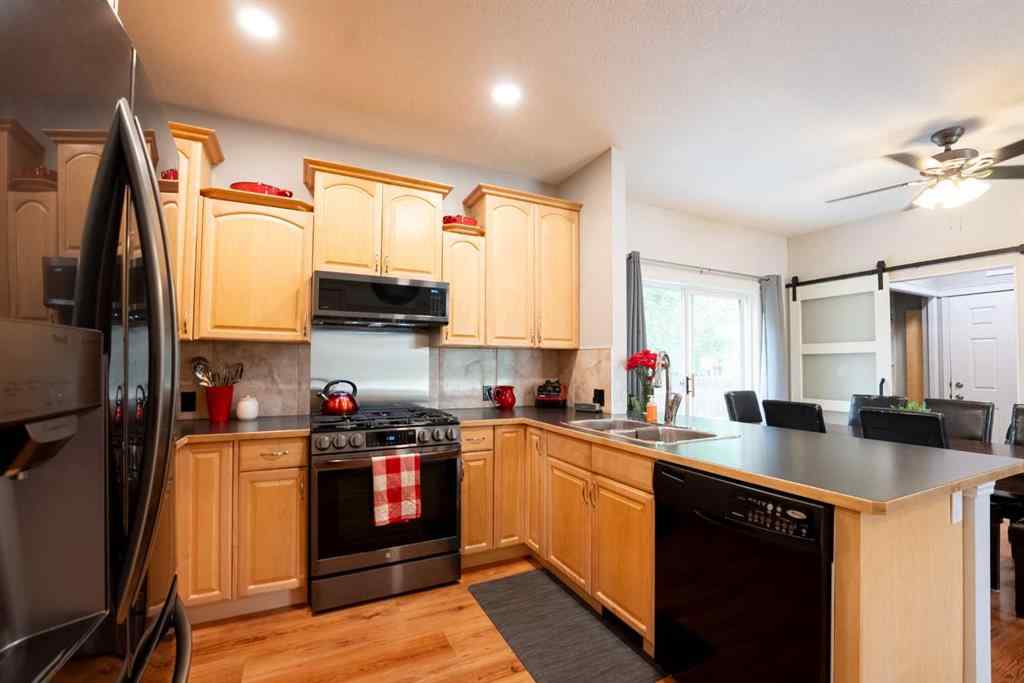 MLS® A2253684 - 215 Allen Crescent  in NONE Vulcan, Residential