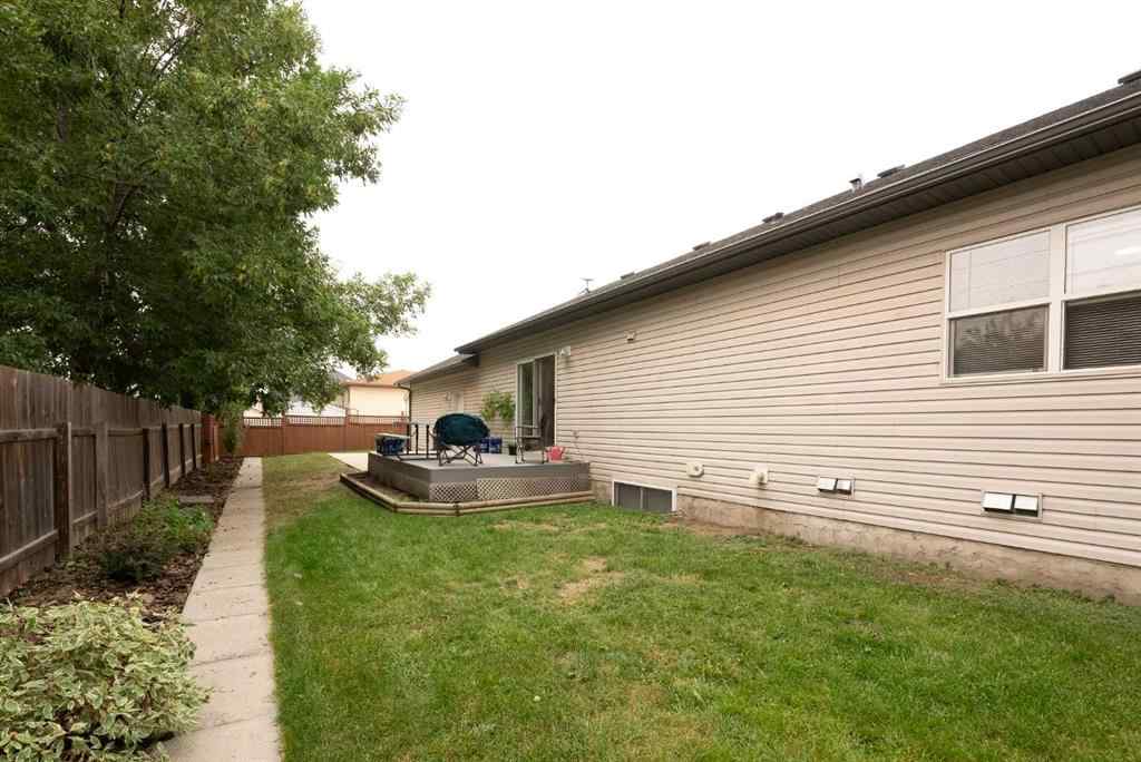 MLS® A2253684 - 215 Allen Crescent  in NONE Vulcan, Residential