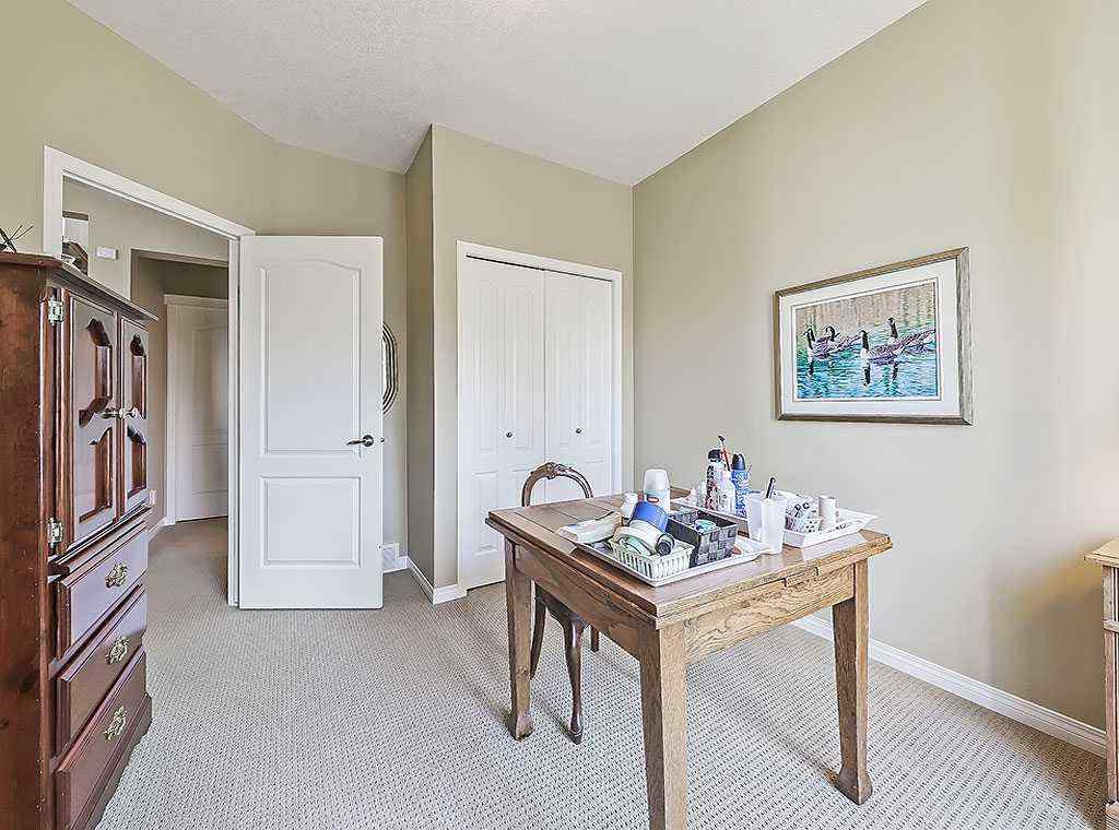MLS® A2253685 - 427 Rocky Vista Gardens NW in Rocky Ridge Calgary, Residential