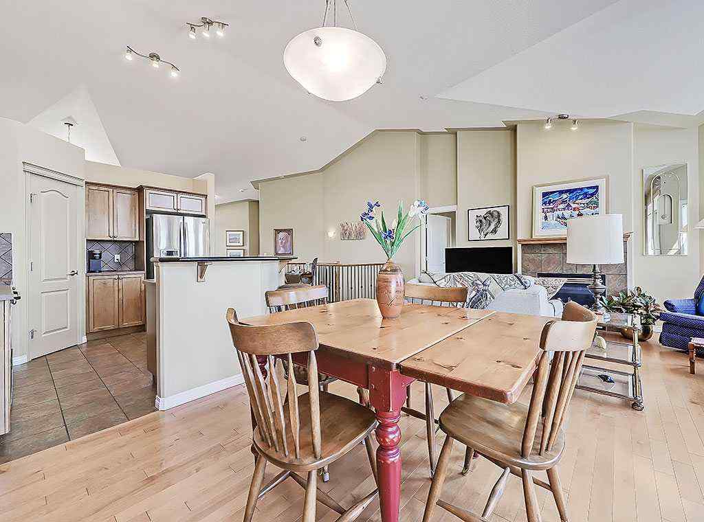 MLS® A2253685 - 427 Rocky Vista Gardens NW in Rocky Ridge Calgary, Residential