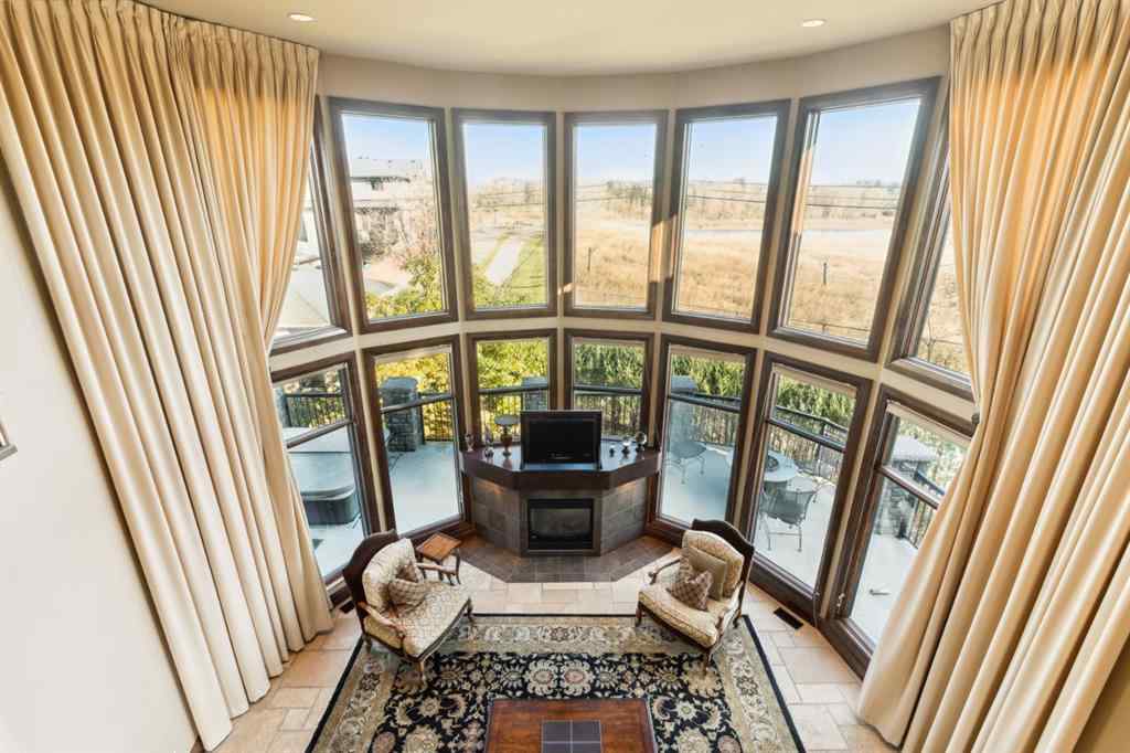 MLS® A2253691 - 2248 9 Avenue SE in Inglewood Calgary, Residential