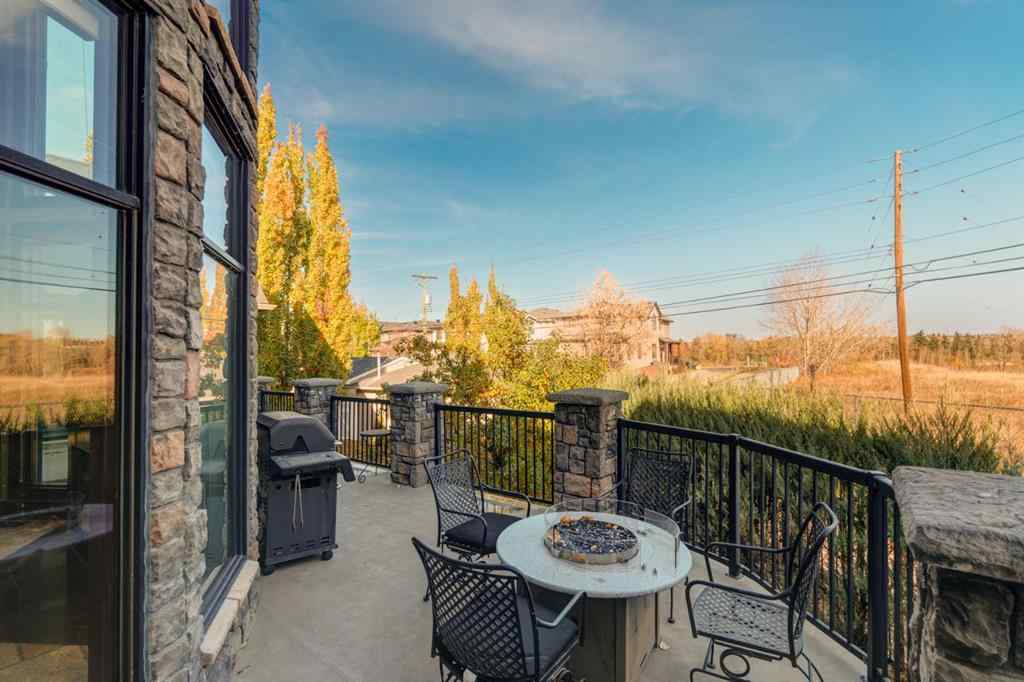 MLS® A2253691 - 2248 9 Avenue SE in Inglewood Calgary, Residential