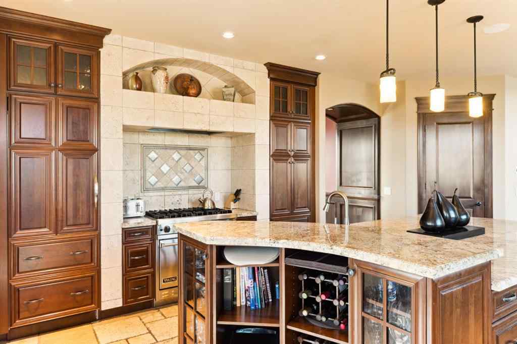 MLS® A2253691 - 2248 9 Avenue SE in Inglewood Calgary, Residential