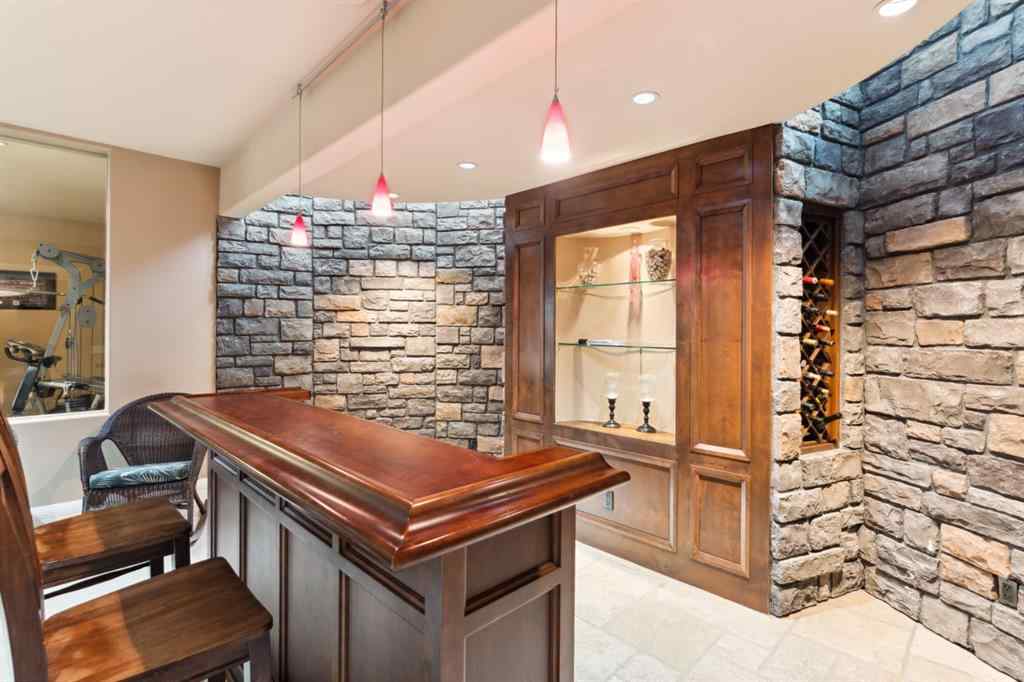 MLS® A2253691 - 2248 9 Avenue SE in Inglewood Calgary, Residential