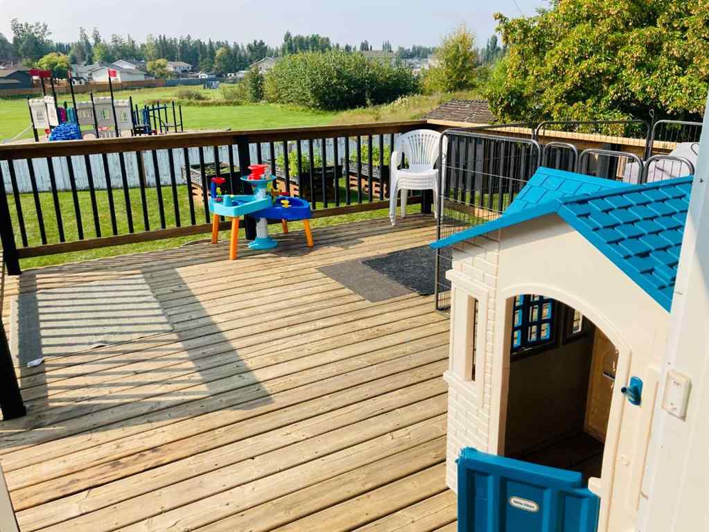 MLS® A2253694 - 36 Pineview Road  in NONE Whitecourt, Residential