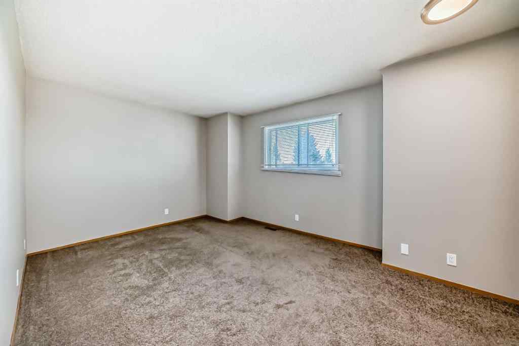 MLS® A2253696 - 41 Edis Close  in Eastview Estates Red Deer, Residential
