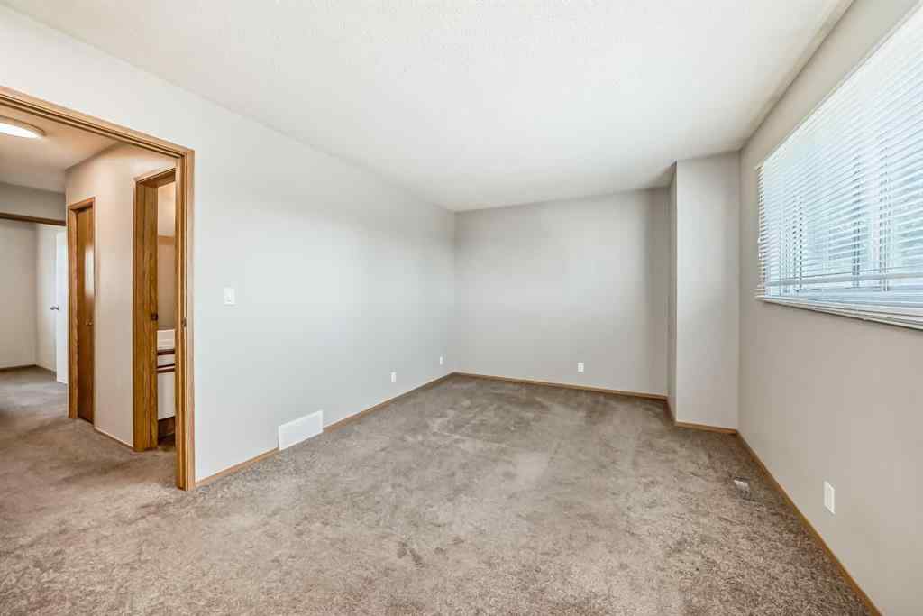 MLS® A2253696 - 41 Edis Close  in Eastview Estates Red Deer, Residential
