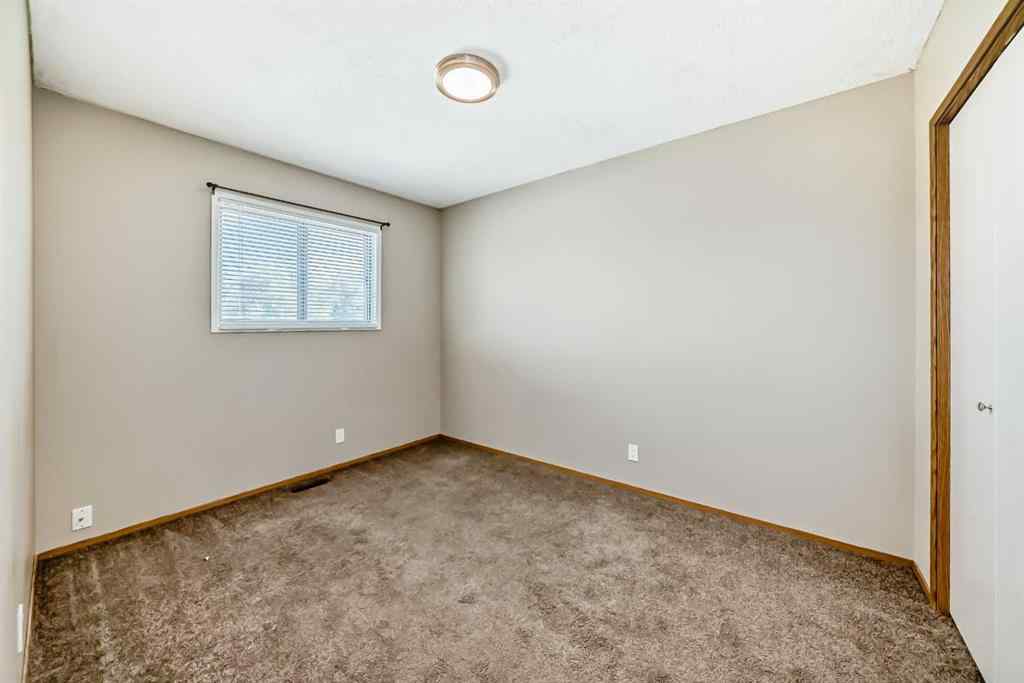 MLS® A2253696 - 41 Edis Close  in Eastview Estates Red Deer, Residential