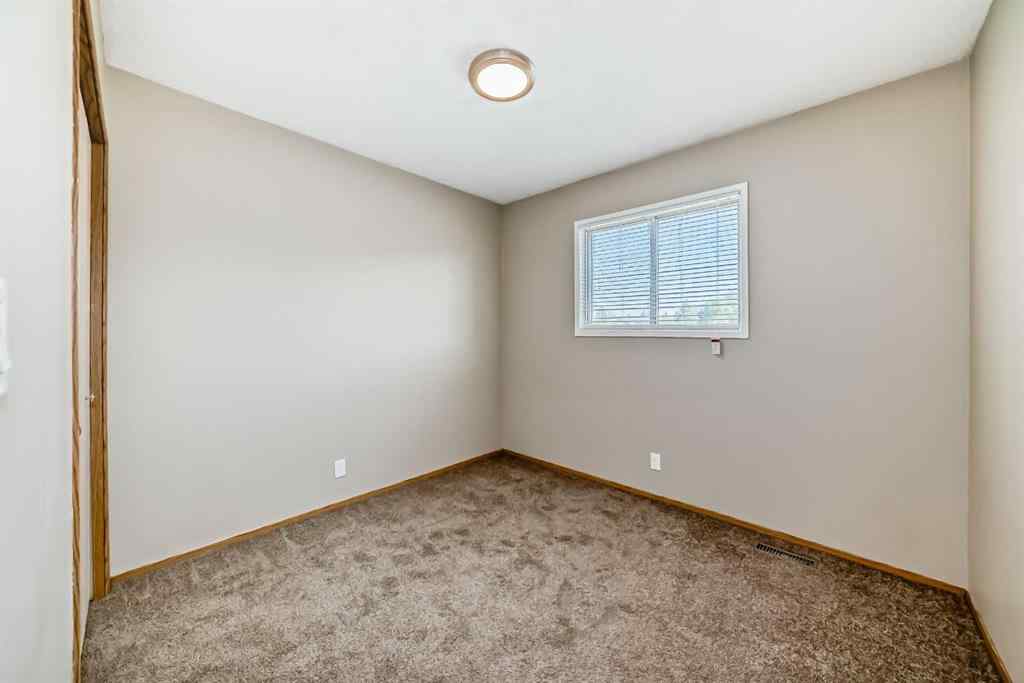 MLS® A2253696 - 41 Edis Close  in Eastview Estates Red Deer, Residential